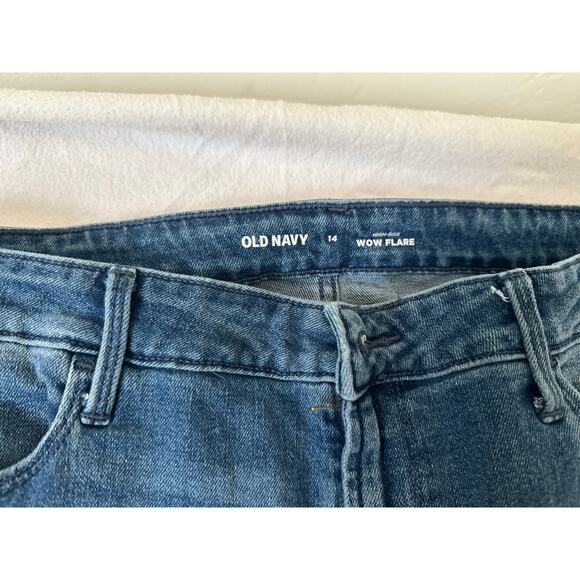 Old Navy Jeans Womens Size 14 Reg Blue High Rise Wow Flare Stretch Denim Pants - Picture 3 of 5